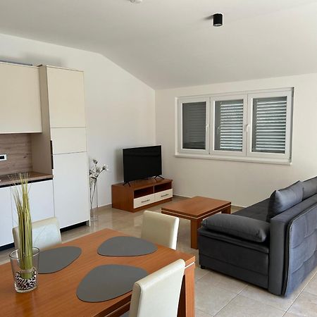 Apartments L&D Biograd Na Moru Zewnętrze zdjęcie