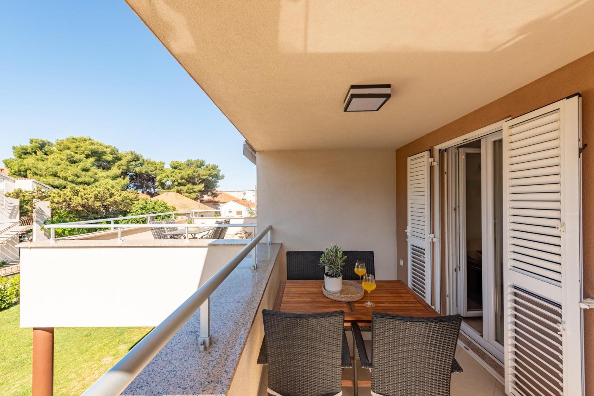 Apartments L&D Biograd Na Moru Zewnętrze zdjęcie