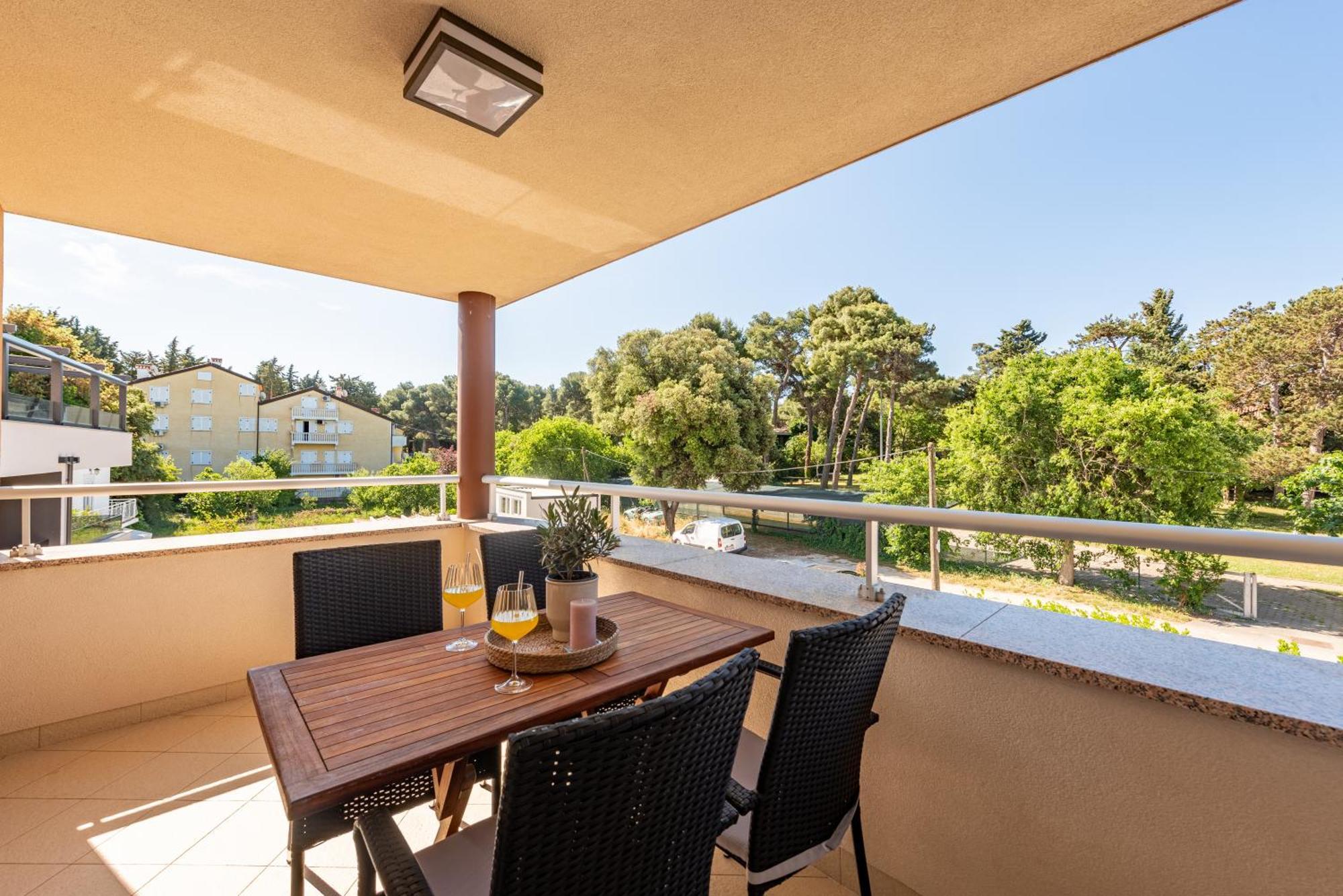 Apartments L&D Biograd Na Moru Zewnętrze zdjęcie