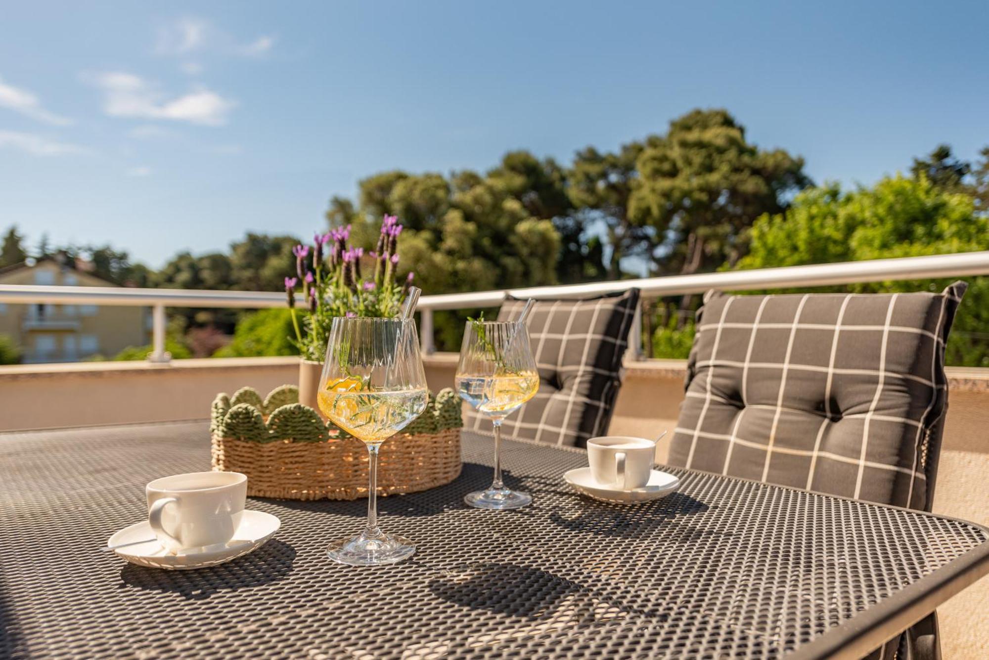 Apartments L&D Biograd Na Moru Zewnętrze zdjęcie